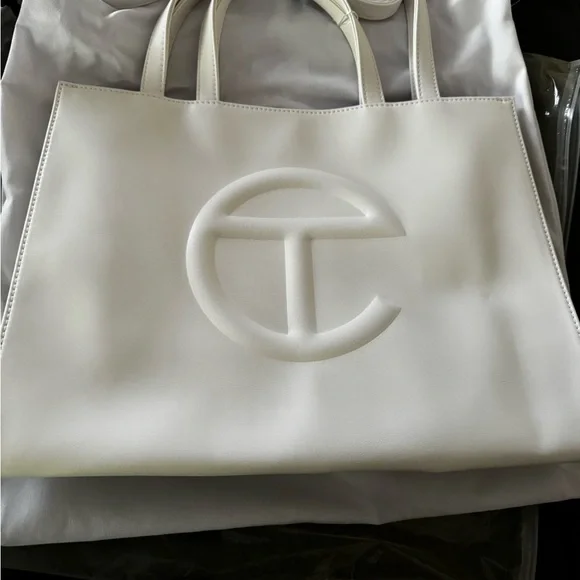 Telfar: Medium Shopping Bag - White